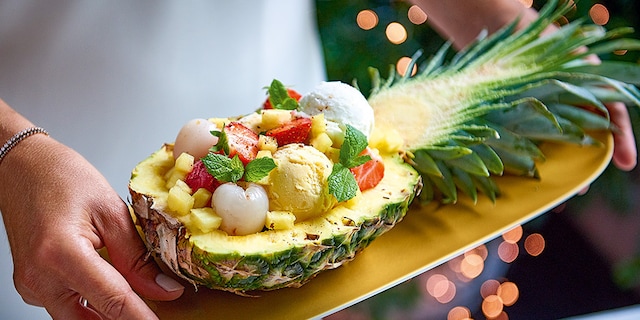 Ananas met lychees en sorbet