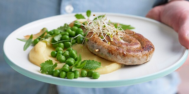 Chipolatas avec purée aux petits pois