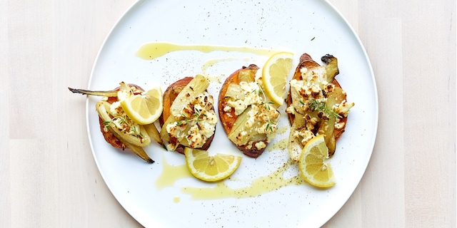 Canapés van zoete aardappel met paksoi