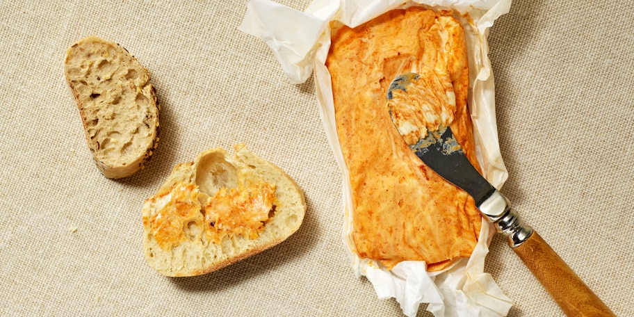 Beurre à l'orange et au pimentón