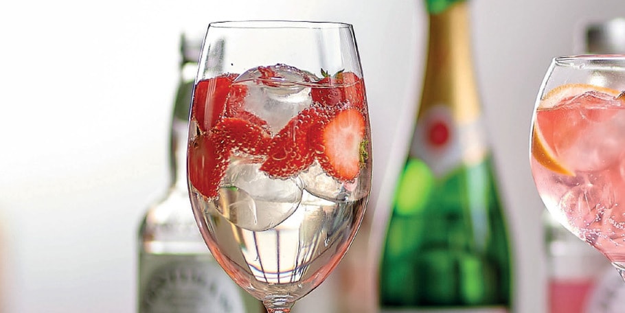 Strawberry Hugo mocktail