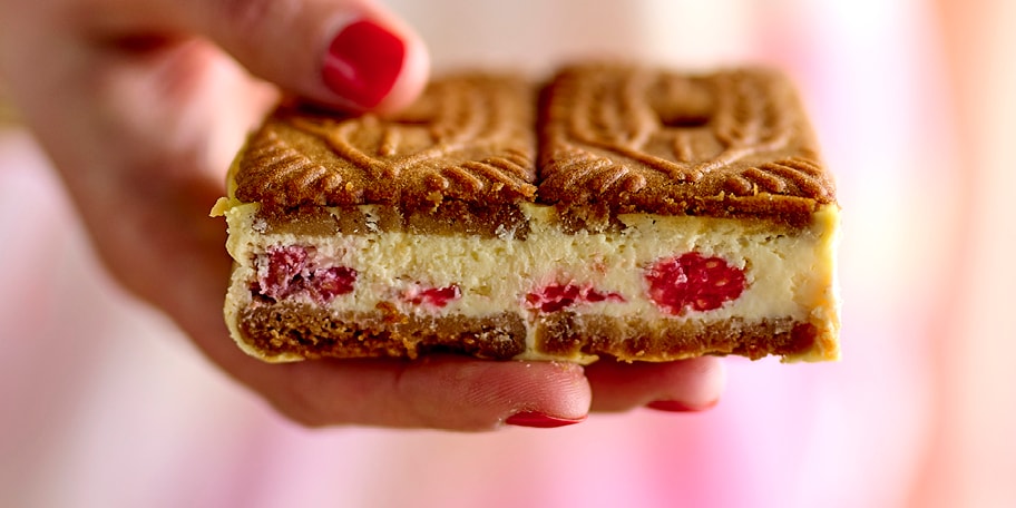 Cheesecake sandwichs aux framboises