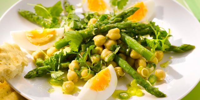 Bombay salade met mini-asperges