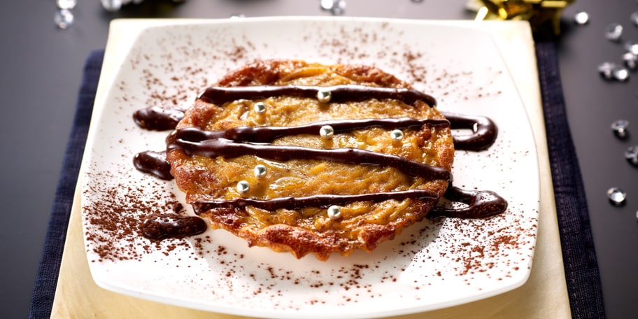 Kleine tortilla’s met peren en chocoladesaus