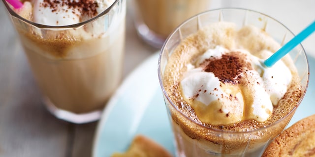 Café frappé nappé à la crème