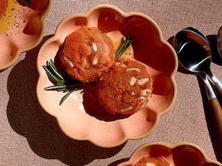 Sorbet de tomates cerise au romarin et aux pignons