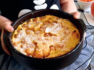 Clafoutis met fysalis en zachte perziken