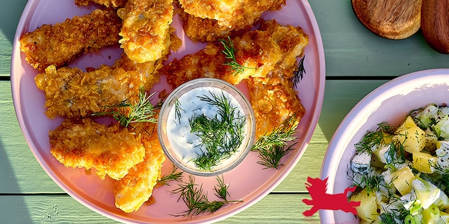 Homemade vissticks en aardappelsalade