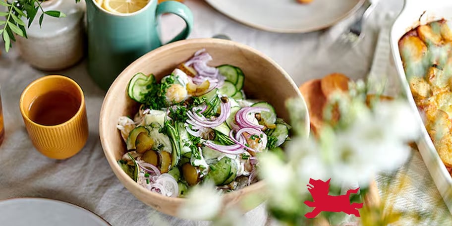 Salade de grenailles au concombre et à la crème épaisse