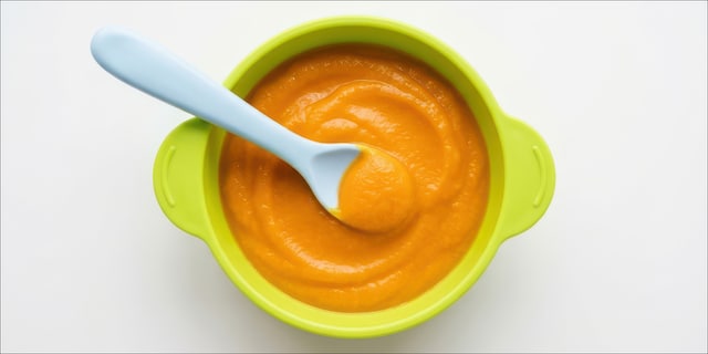 Baby-pastinaakpuree met butternut en quinoa 12-24 maanden