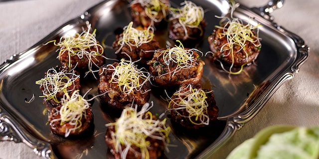 Bouchées de shiitakés farcis et laqués