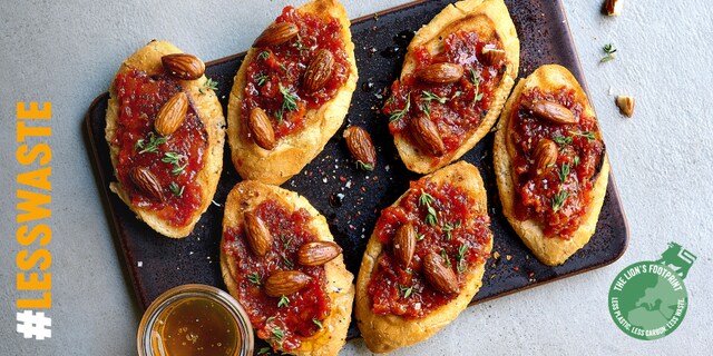 Bruschettas au spread de chorizo, miel et amandes
