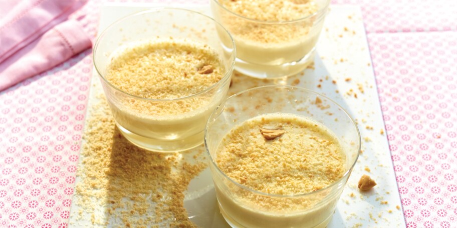 Amandelpudding met macaronsmaak