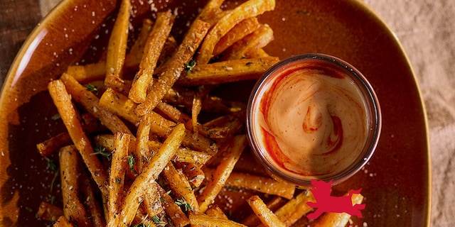 Wortelfrietjes met pikante mayonaise