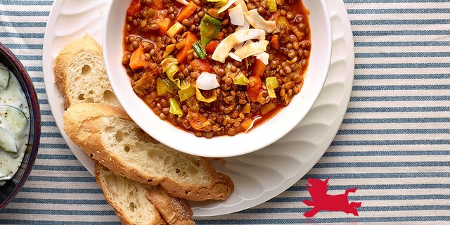 Dahl de lentilles express et raïta au concombre