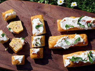 Mini-cakes salés au comté et au jambon d'Ardenne