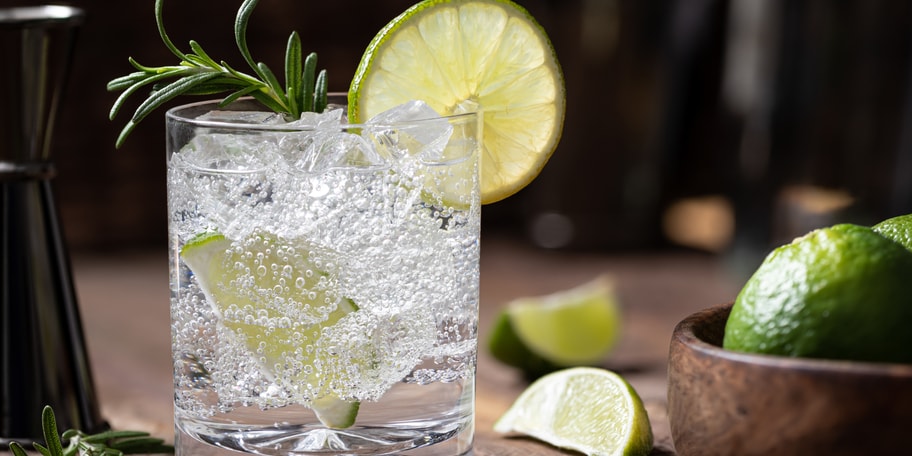 Gin tonic méditerranéen