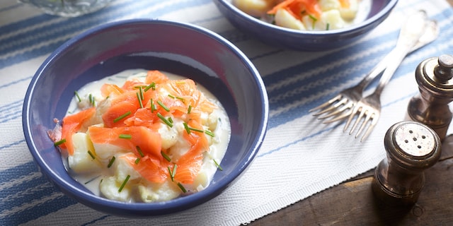 Aardappelen met room en gerookte zalm