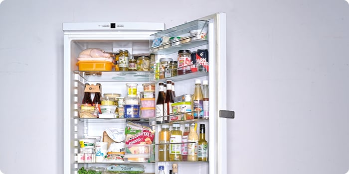 Astuce 4 : Organisez votre frigo